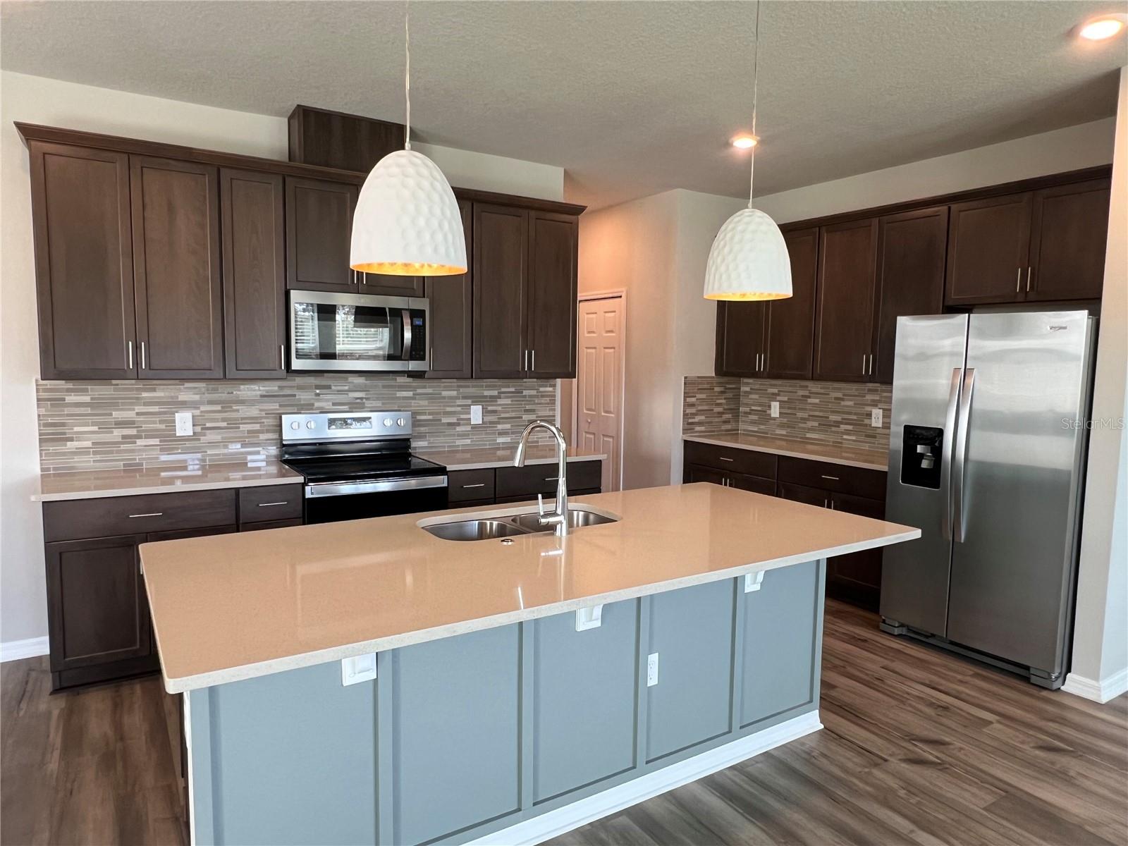 Image 13 of 94 For 2321 Mystic Maze Lane