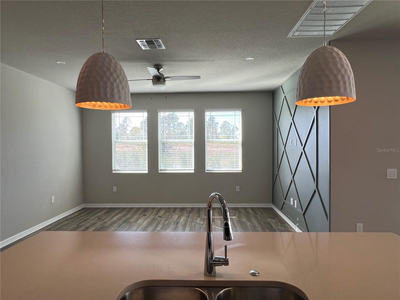 Image 17 of 94 For 2321 Mystic Maze Lane