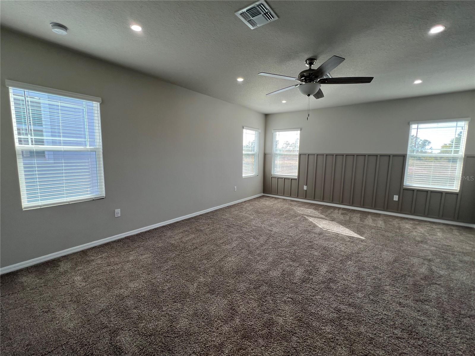 Image 39 of 94 For 2321 Mystic Maze Lane