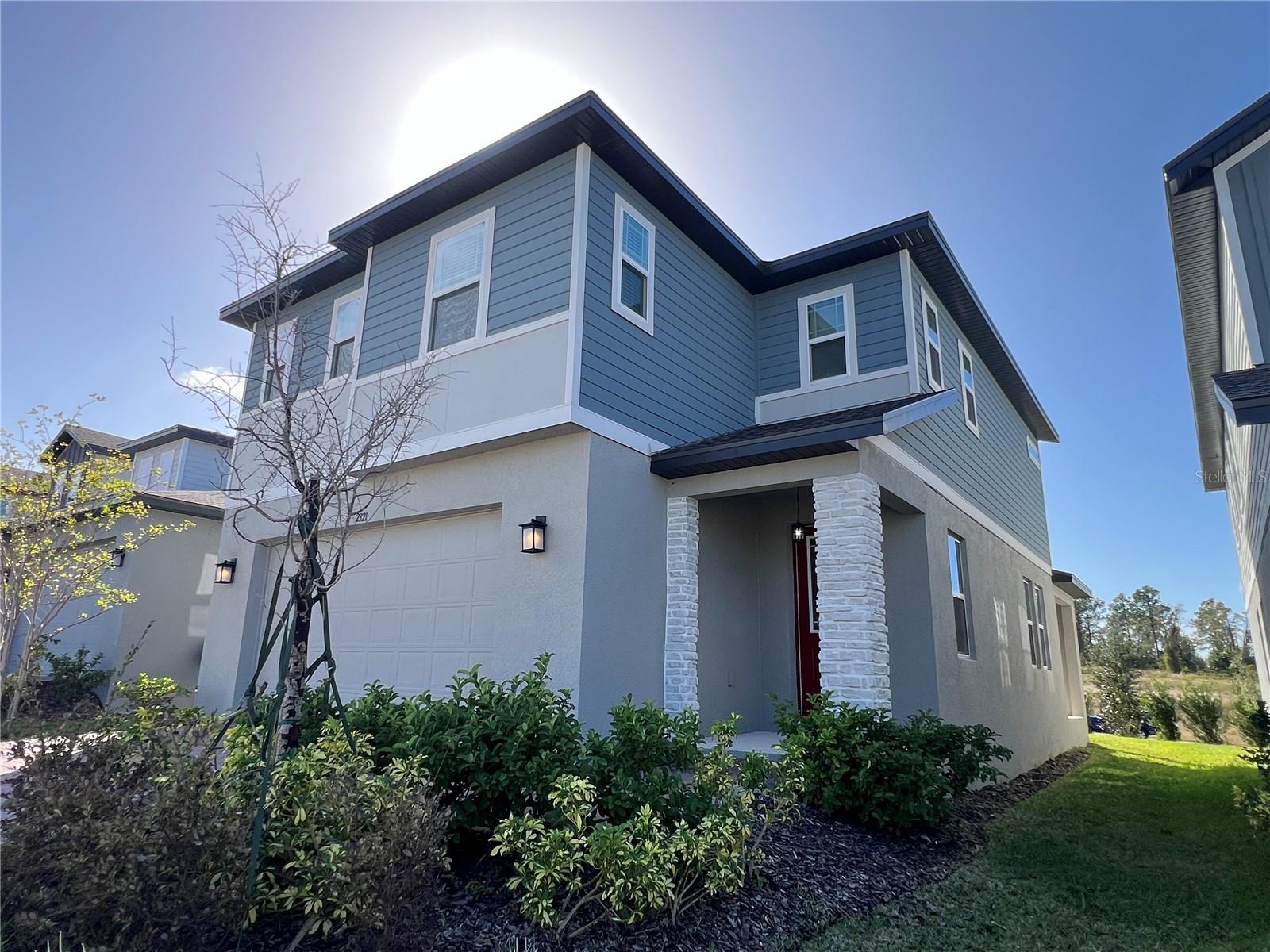 Image 4 of 94 For 2321 Mystic Maze Lane