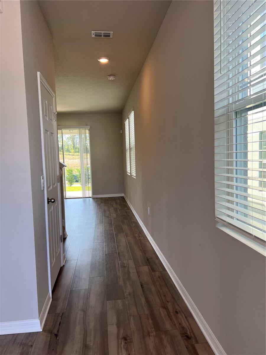 Image 7 of 94 For 2321 Mystic Maze Lane