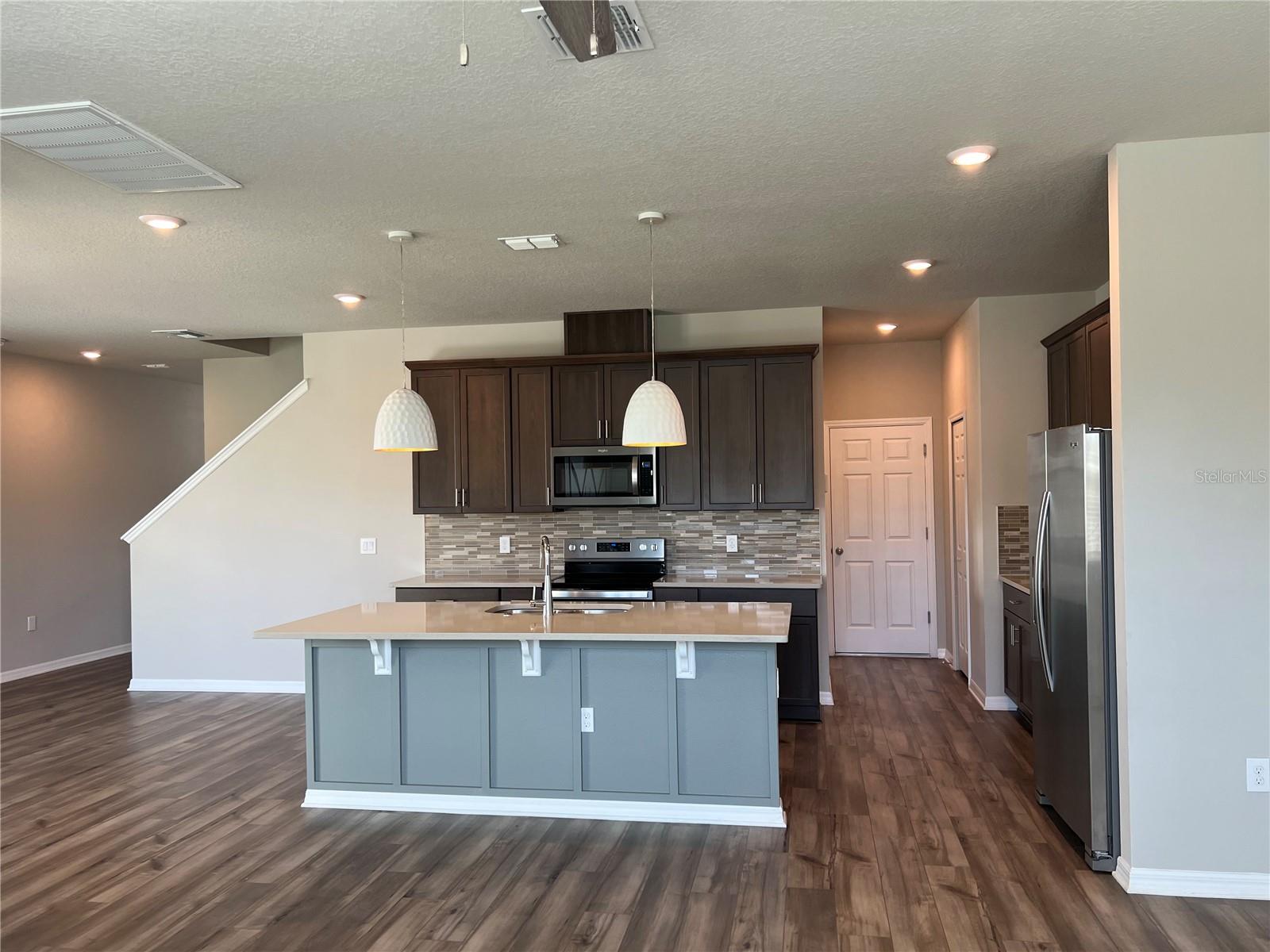 Image 9 of 94 For 2321 Mystic Maze Lane