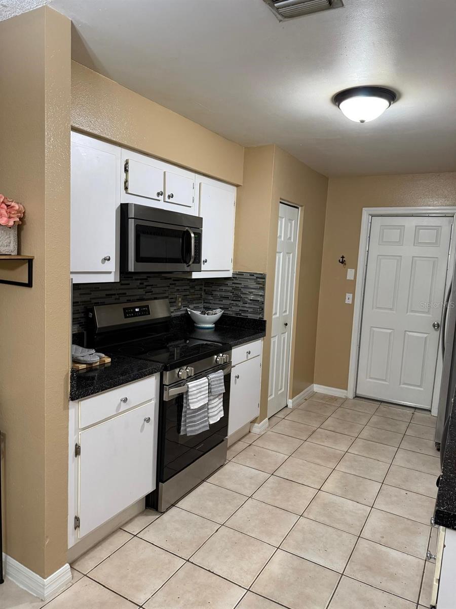 Image 8 of 28 For 5871 North Lane