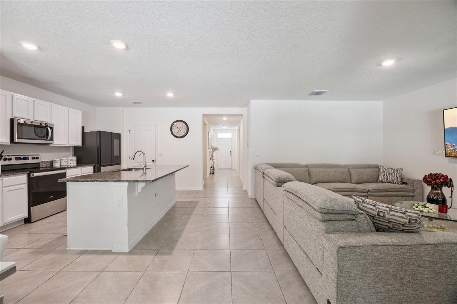 Image 10 of 50 For 1048 Brooklet Drive