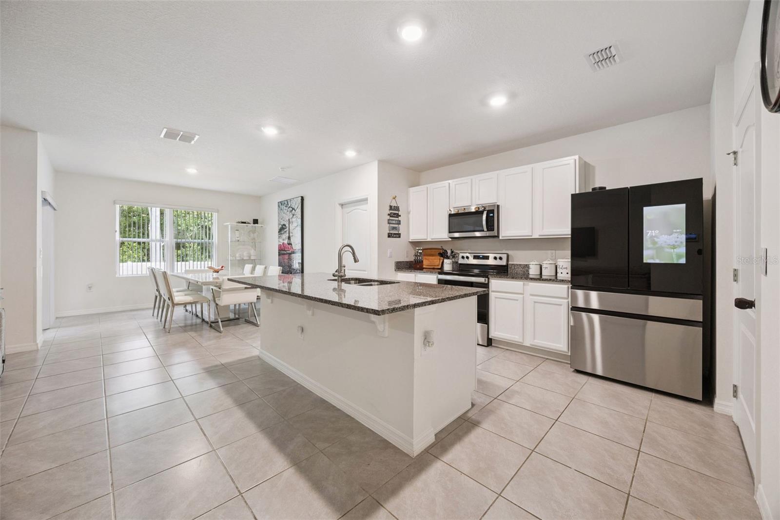 Image 13 of 50 For 1048 Brooklet Drive