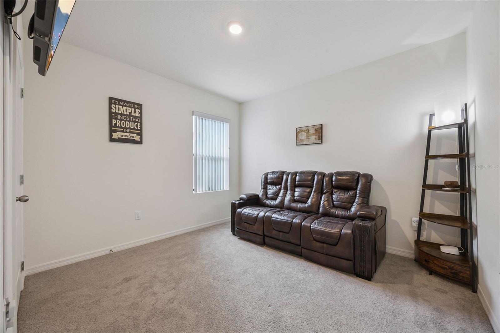 Image 24 of 50 For 1048 Brooklet Drive