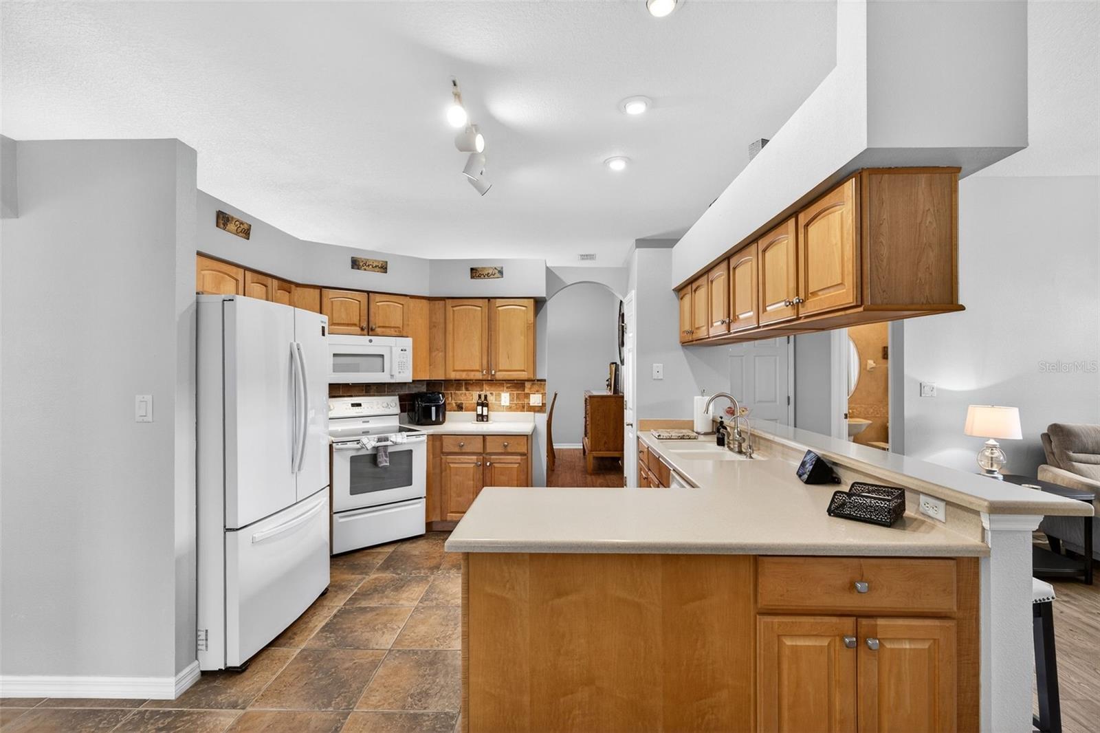 Image 11 of 50 For 5036 Sawgrass Lake Circle