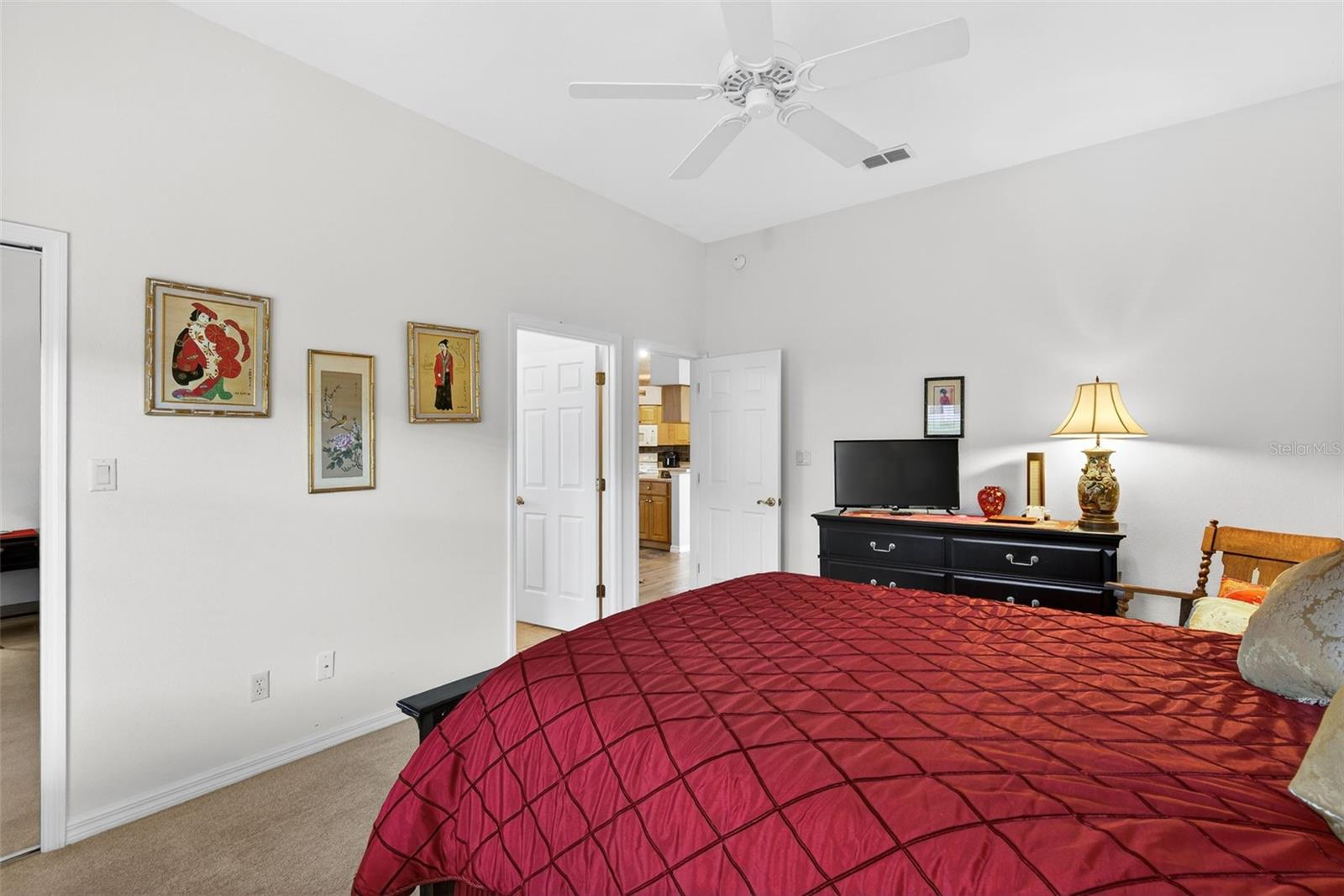 Image 22 of 50 For 5036 Sawgrass Lake Circle