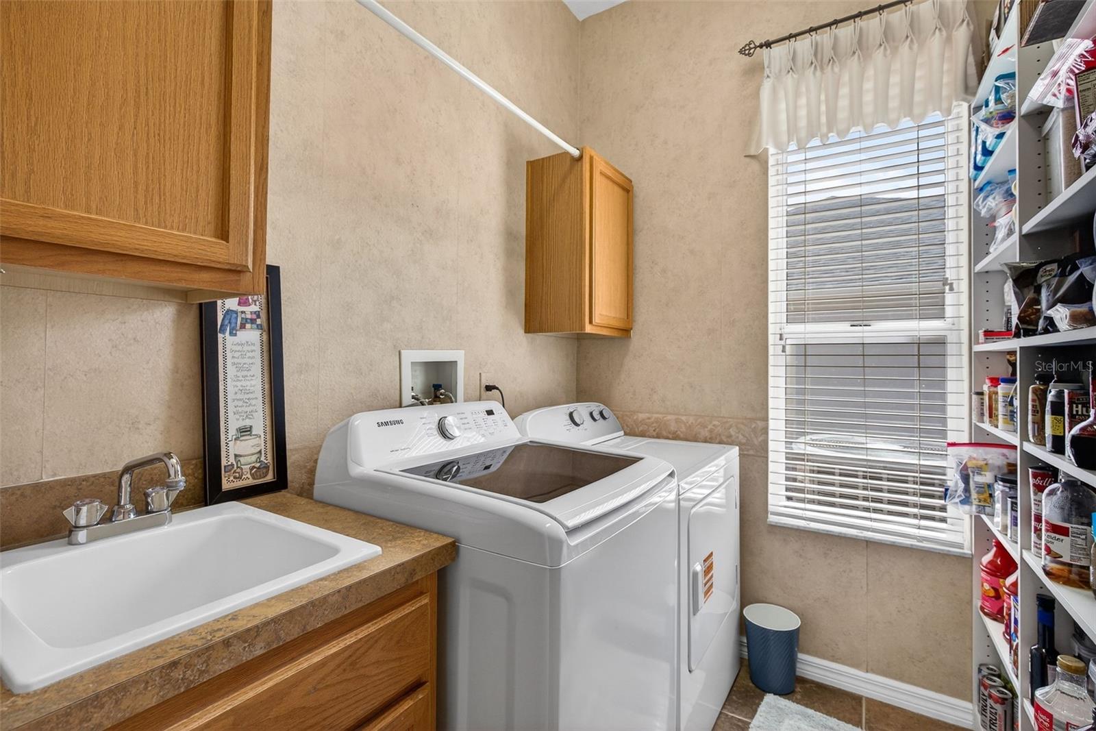 Image 25 of 50 For 5036 Sawgrass Lake Circle