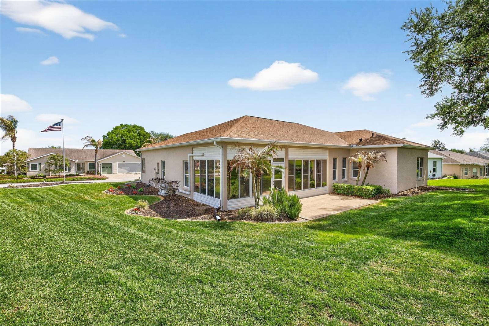 Image 3 of 50 For 5036 Sawgrass Lake Circle