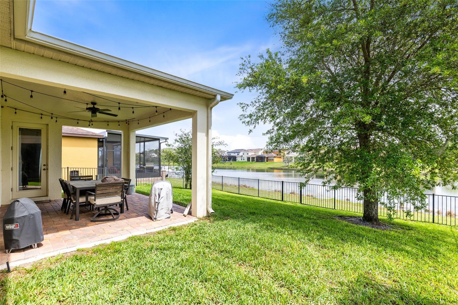 Image 25 of 28 For 1213 Fountain Coin Loop