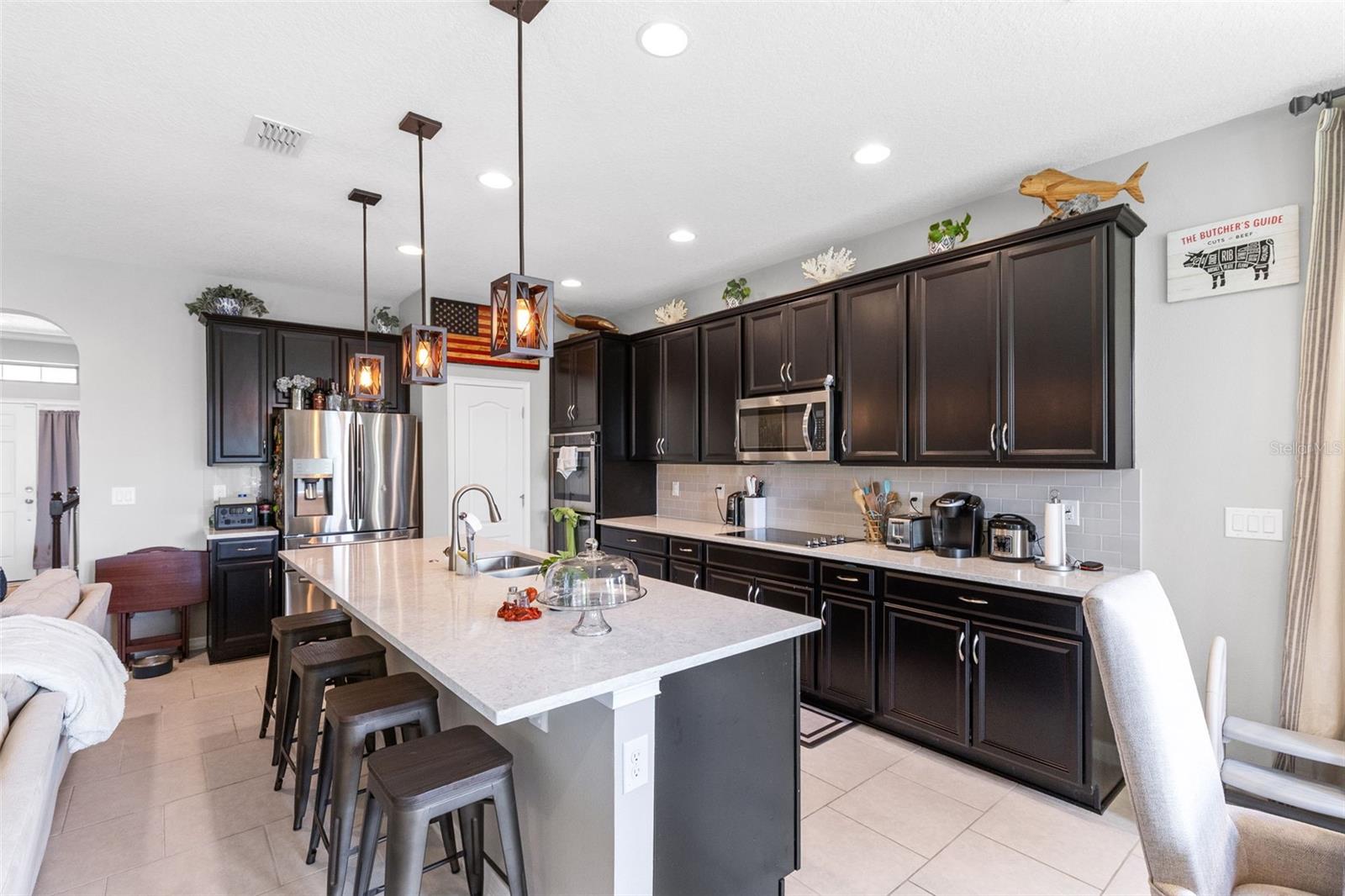 Image 7 of 28 For 1213 Fountain Coin Loop