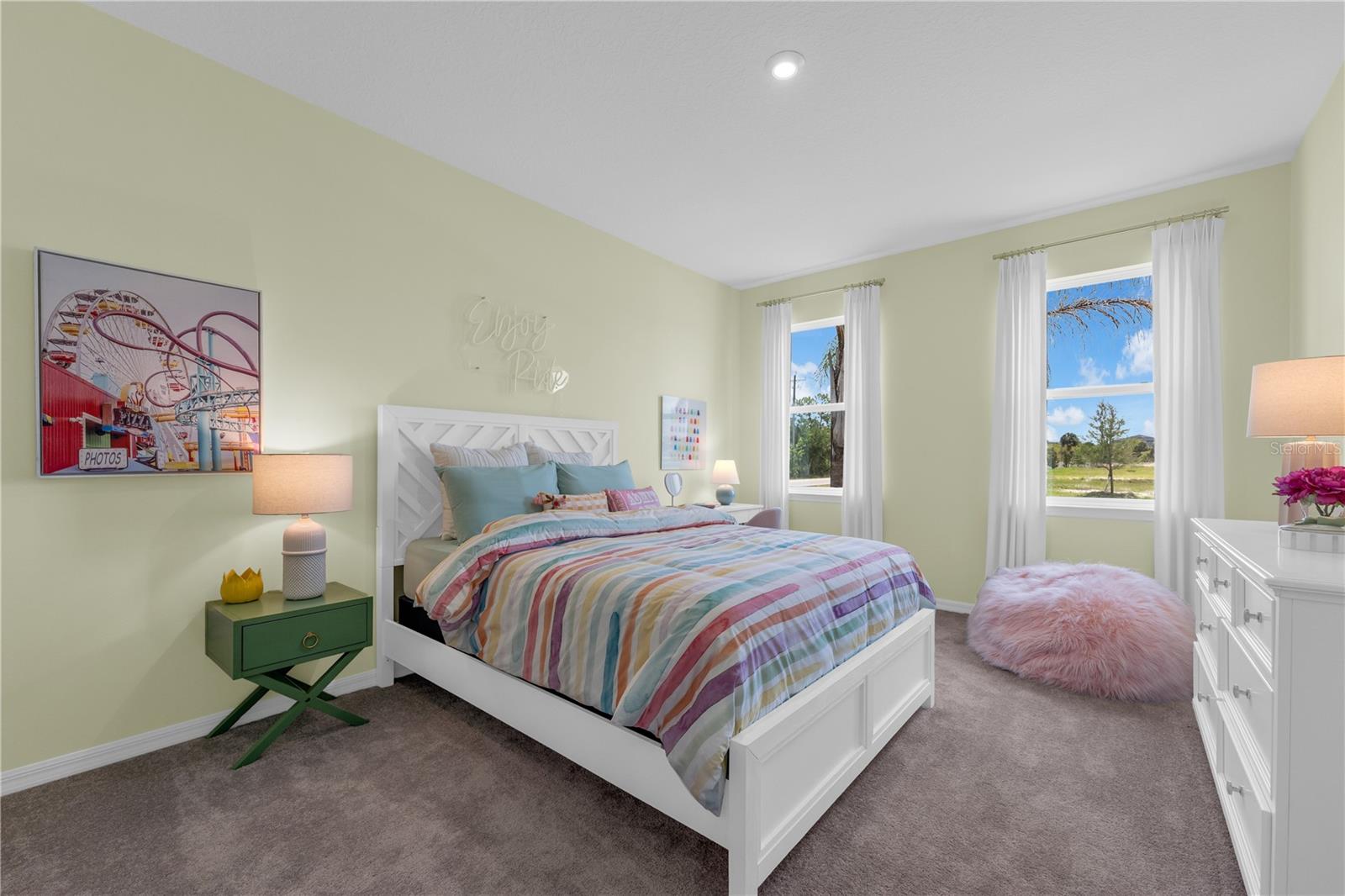 Image 7 of 39 For 6722 Winterberry Drive