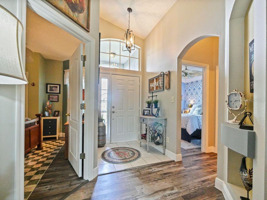 Image 4 of 30 For 14854 Huntley Drive