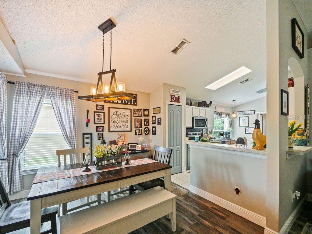 Image 8 of 30 For 14854 Huntley Drive