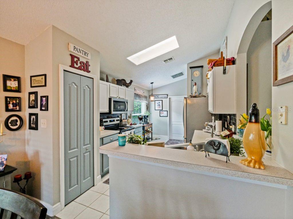 Image 9 of 30 For 14854 Huntley Drive