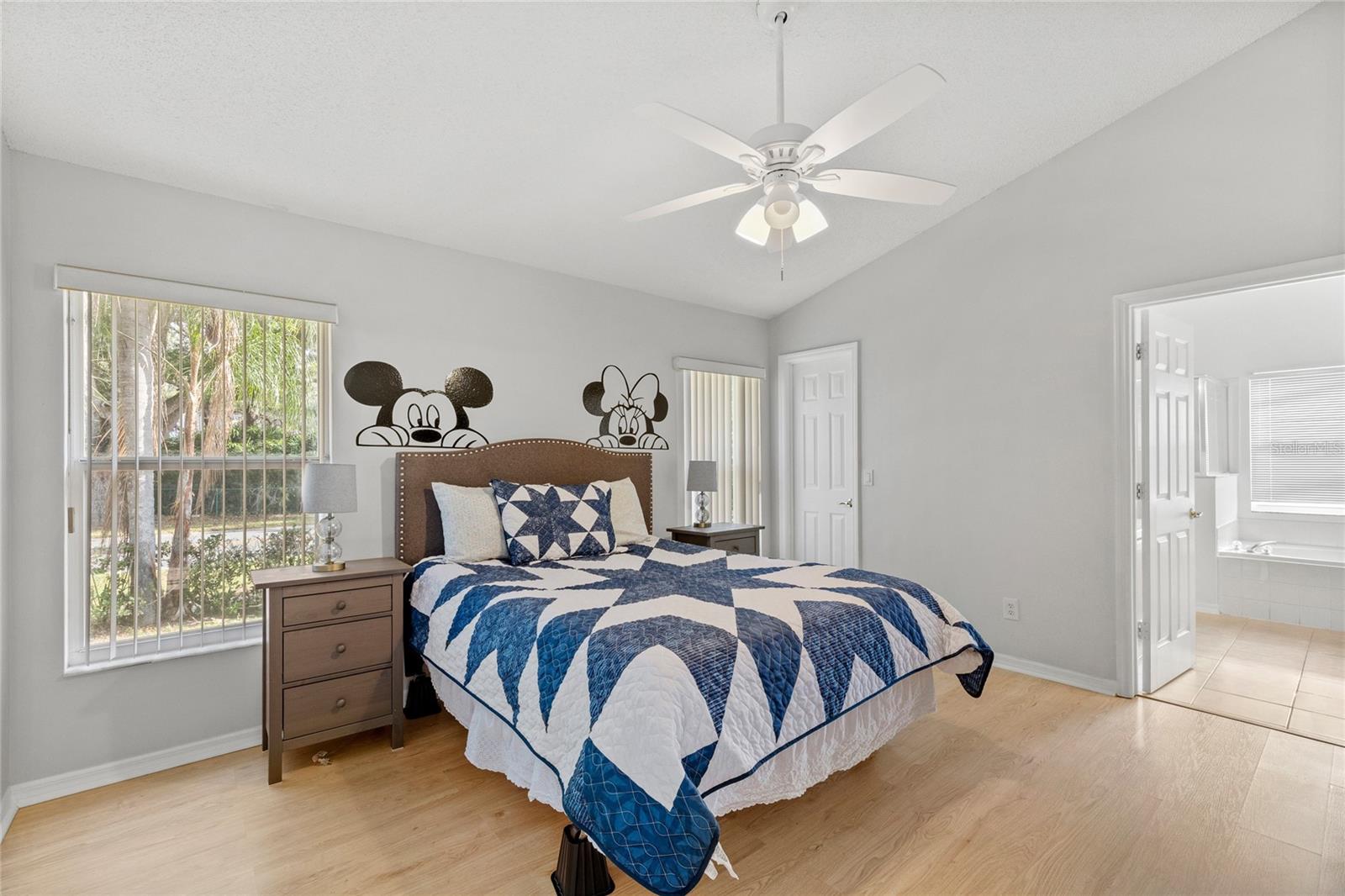 Image 16 of 51 For 165 Seneca Point Trail