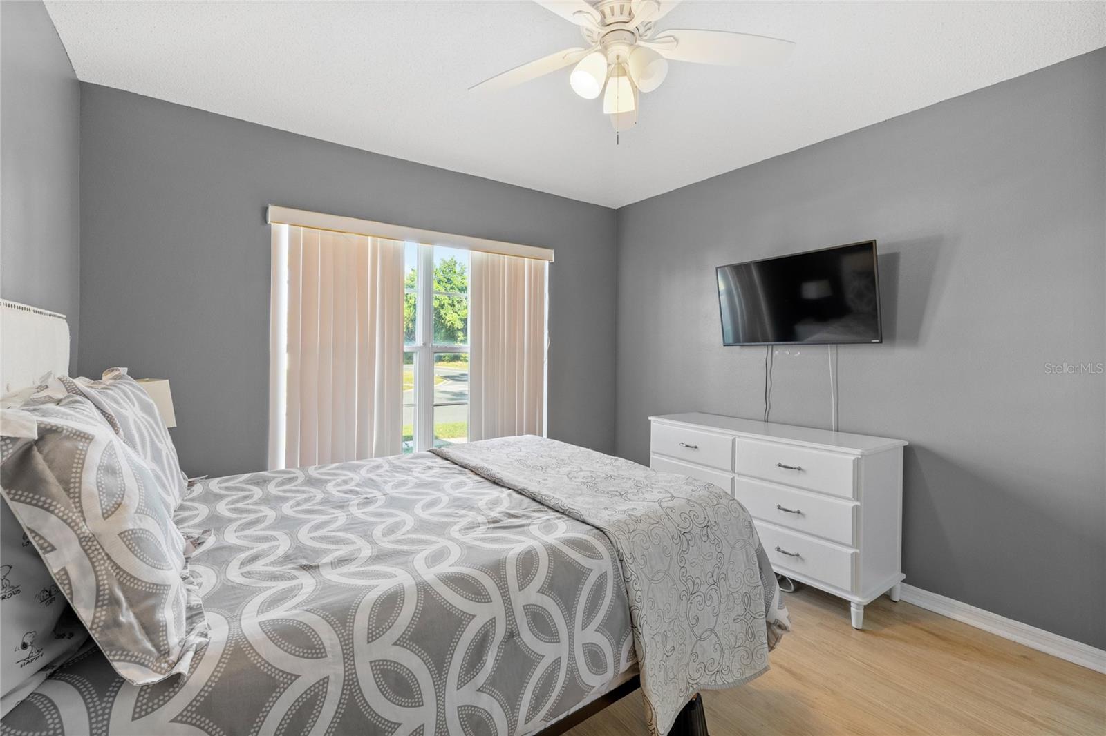 Image 22 of 51 For 165 Seneca Point Trail