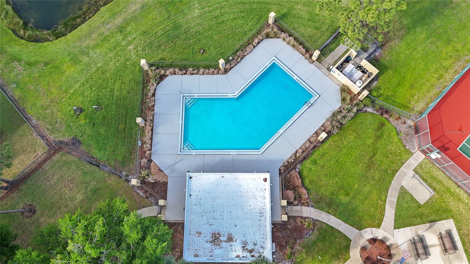 Image 38 of 51 For 165 Seneca Point Trail