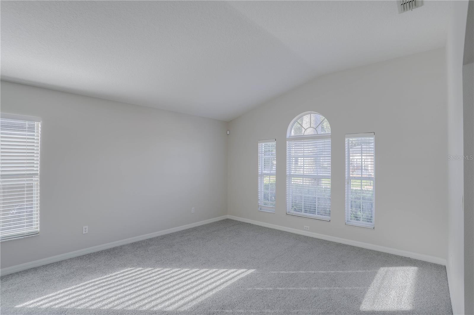 Image 6 of 48 For 9983 Brodbeck Boulevard