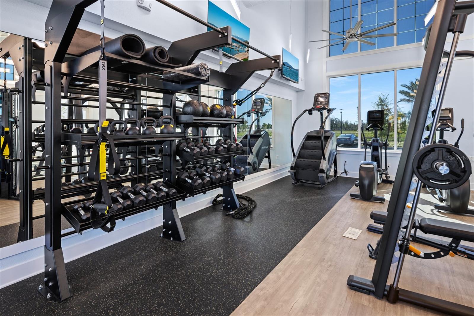 Image 17 of 39 For 13240 Generations Avenue