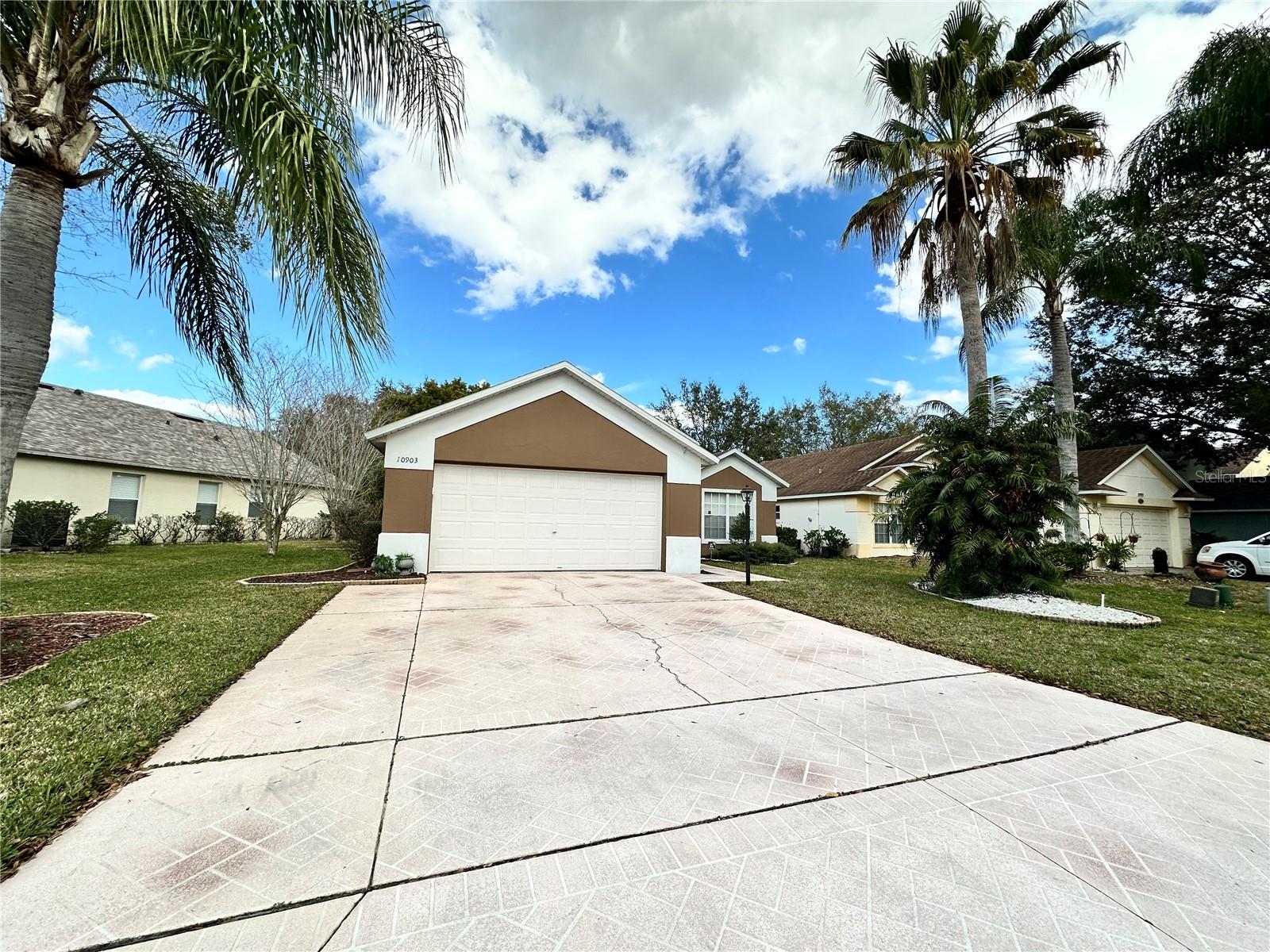 Image 32 of 32 For 10903 Rushwood Way