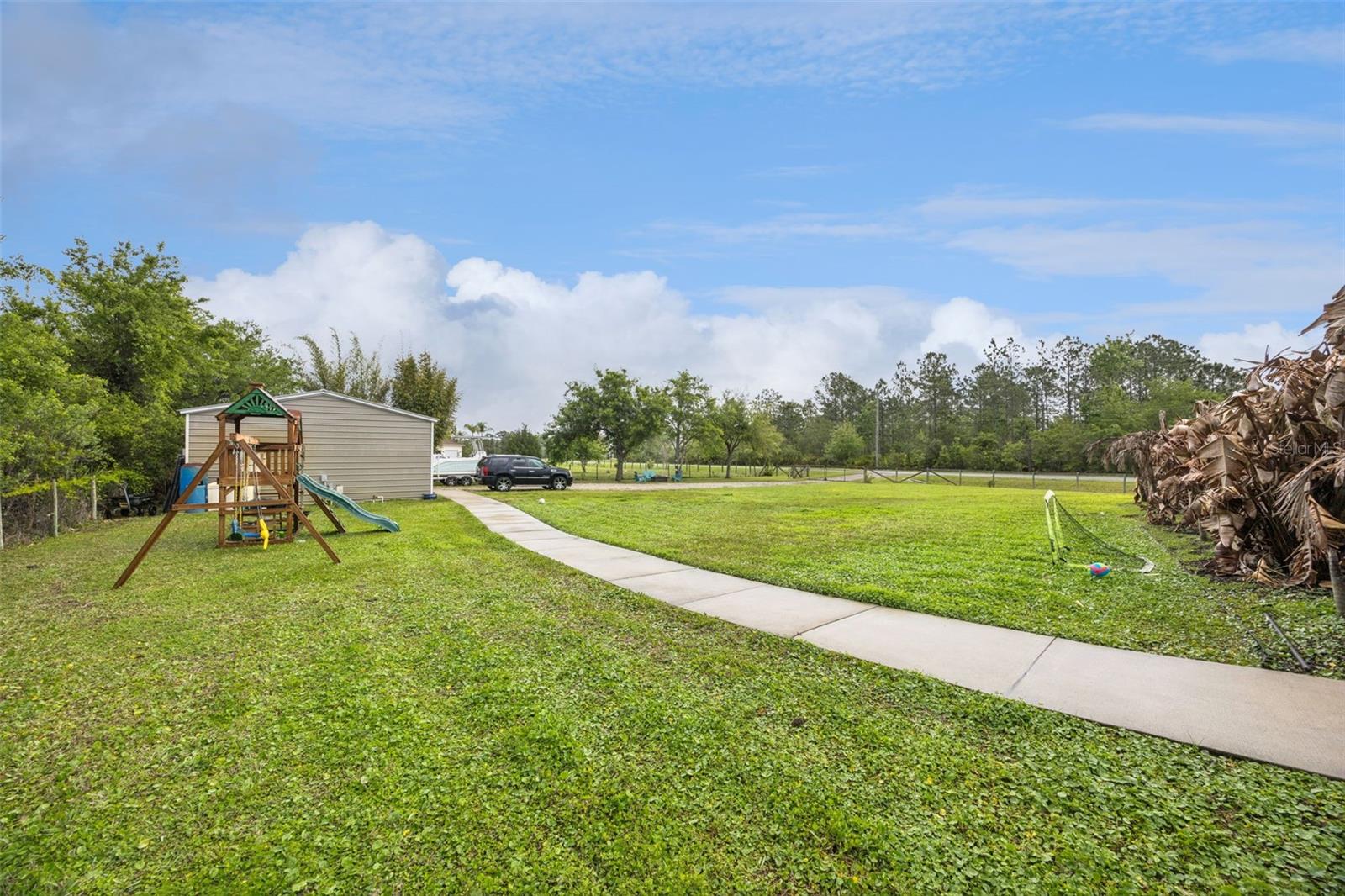 Image 43 of 55 For 18843 Sabal Street