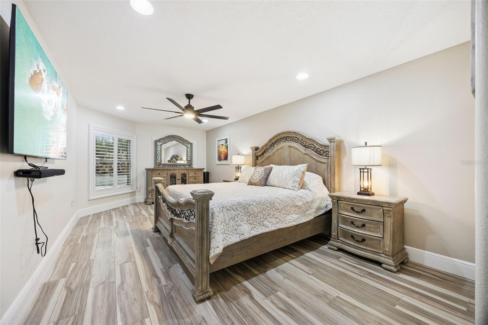 Image 9 of 55 For 18843 Sabal Street