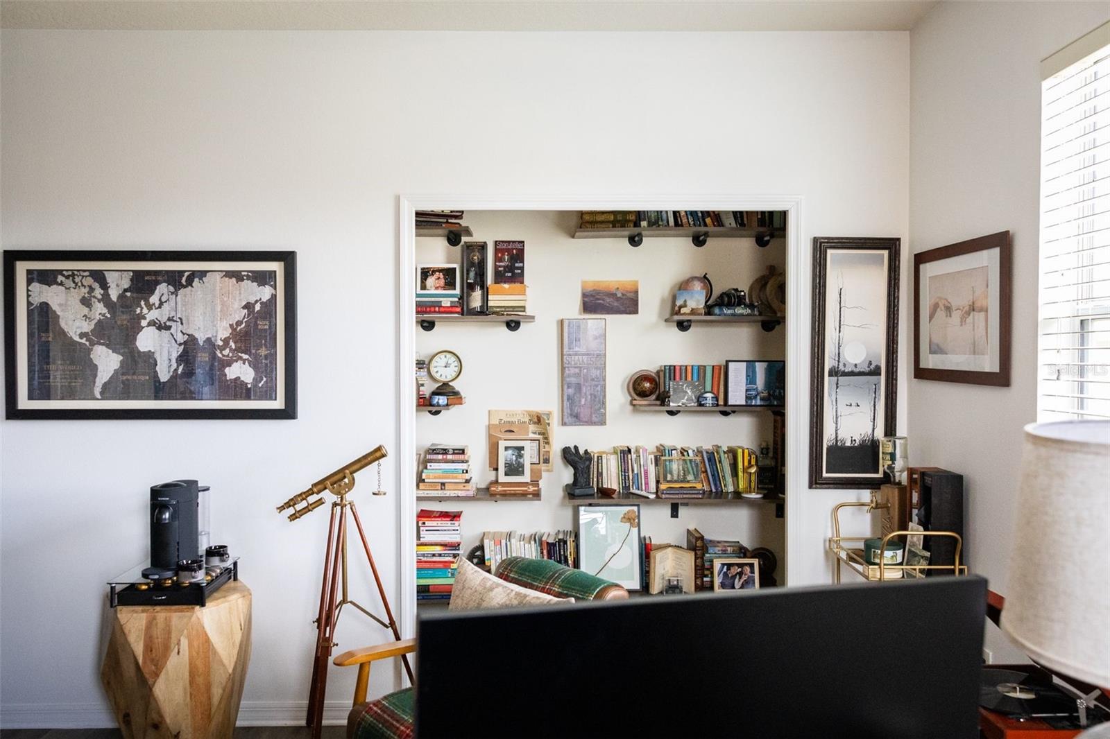 Image 22 of 35 For 1338 Glenleigh Drive