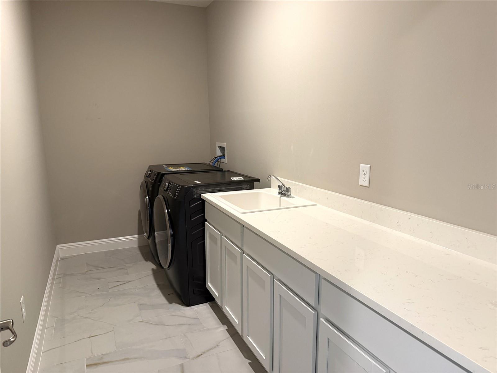 Image 22 of 23 For 4069 Maggie Loop