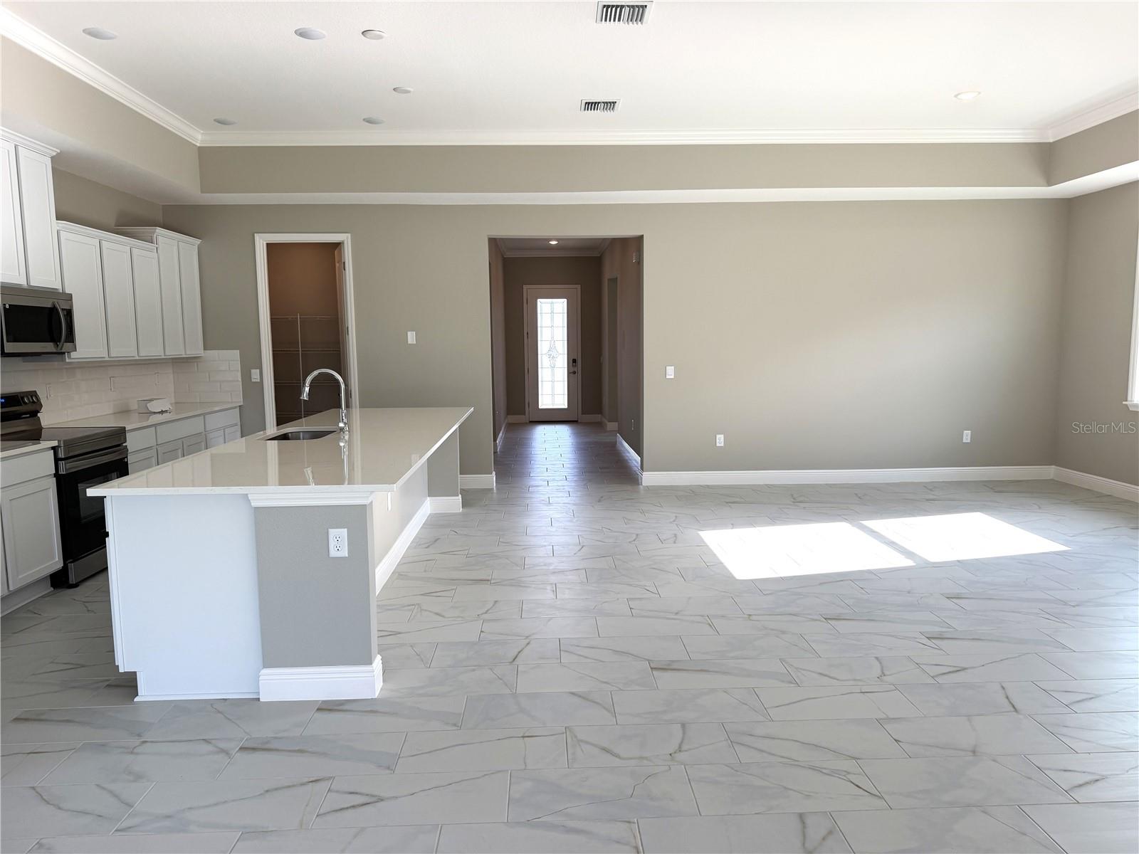 Image 8 of 23 For 4069 Maggie Loop