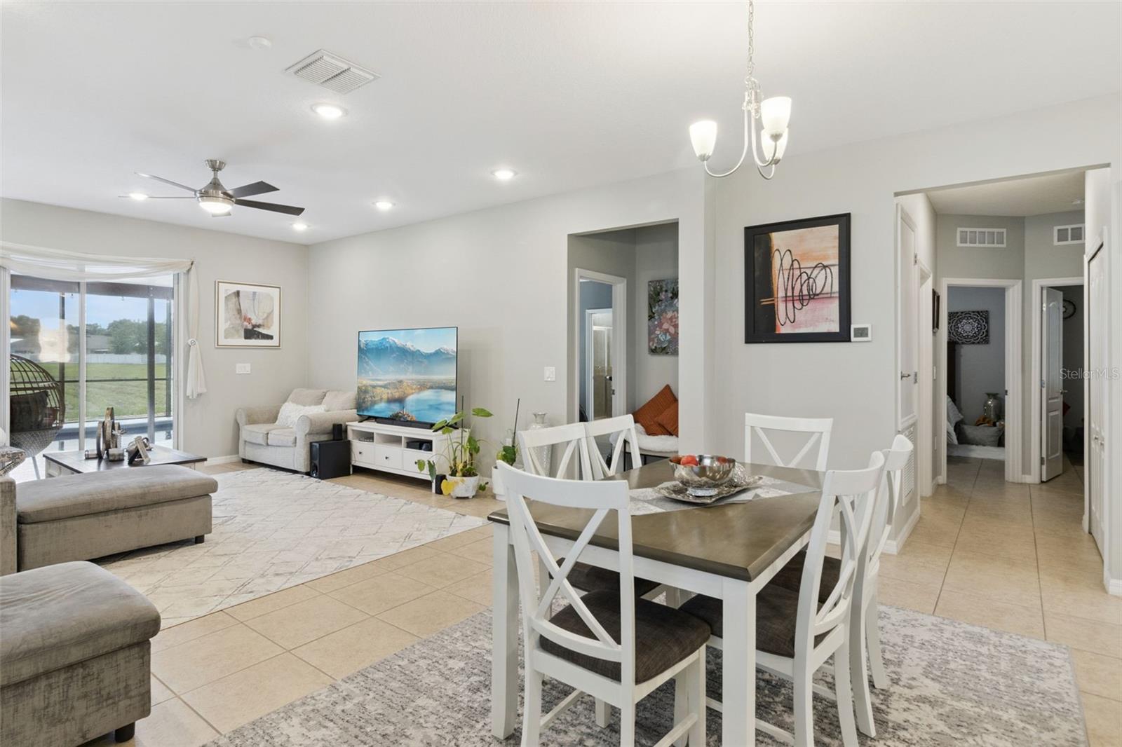 Image 11 of 52 For 112 Big Pine Key Boulevard