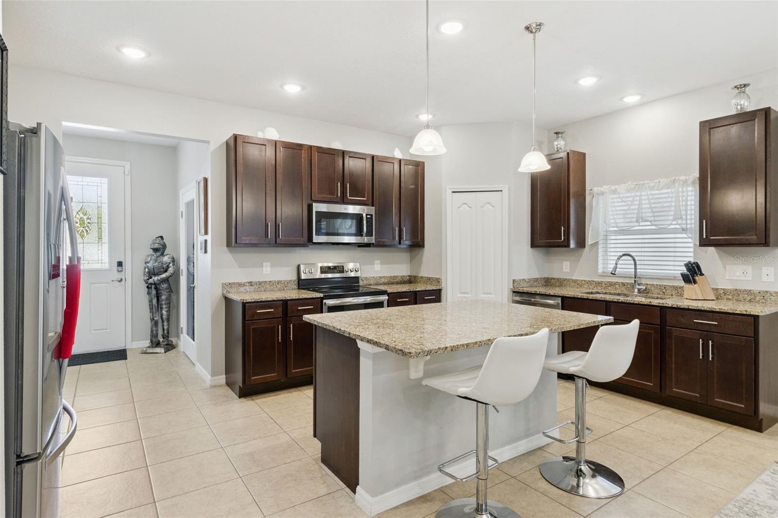 Image 14 of 52 For 112 Big Pine Key Boulevard