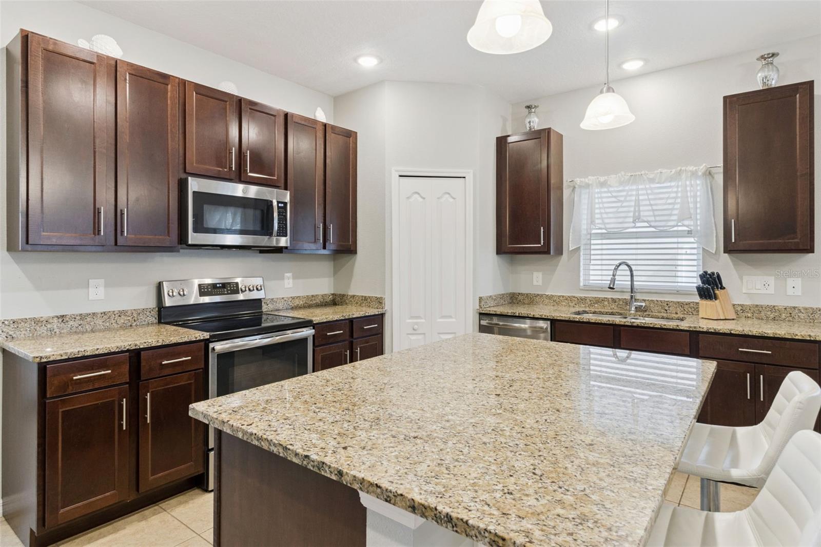 Image 15 of 52 For 112 Big Pine Key Boulevard