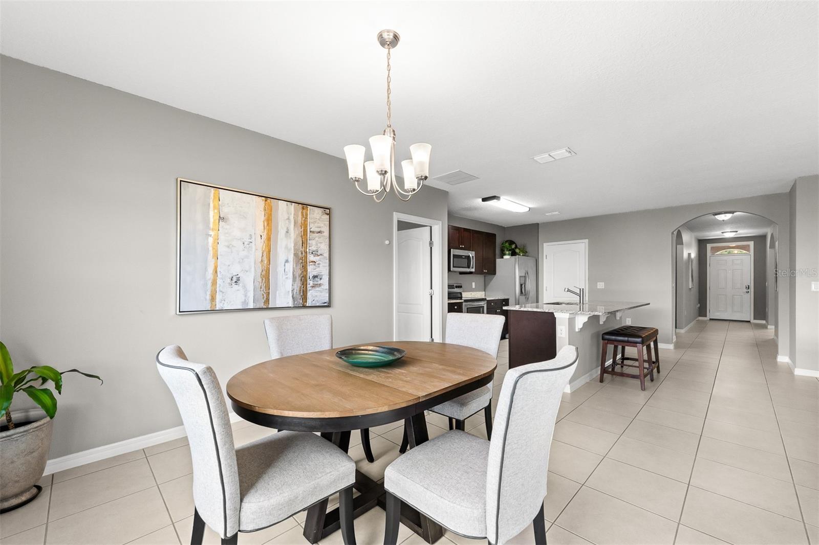 Image 15 of 37 For 412 Aberdeen Dr Drive