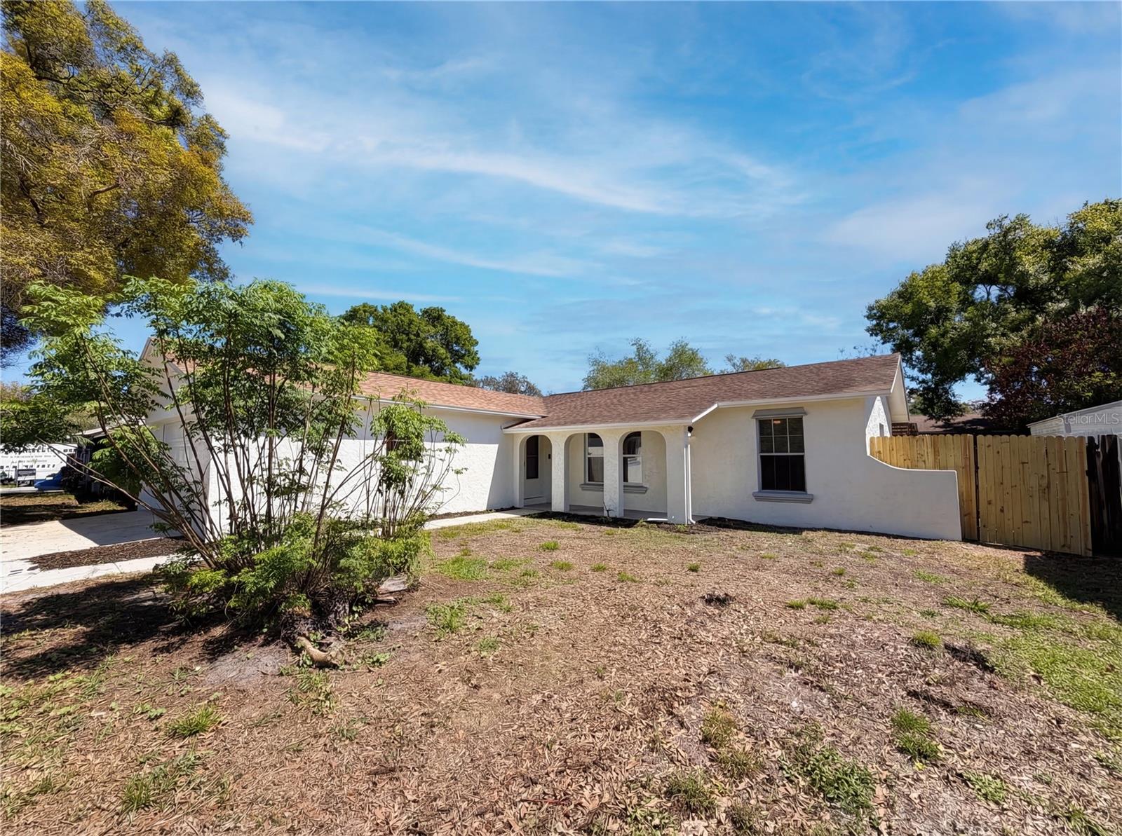 Image 6 of 22 For 909 Winchester Court