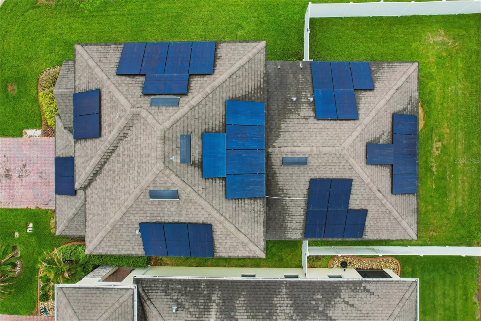 Image 11 of 48 For 2410 Waxwing Way