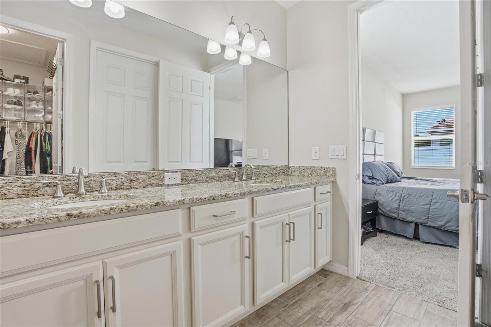 Image 28 of 48 For 2410 Waxwing Way