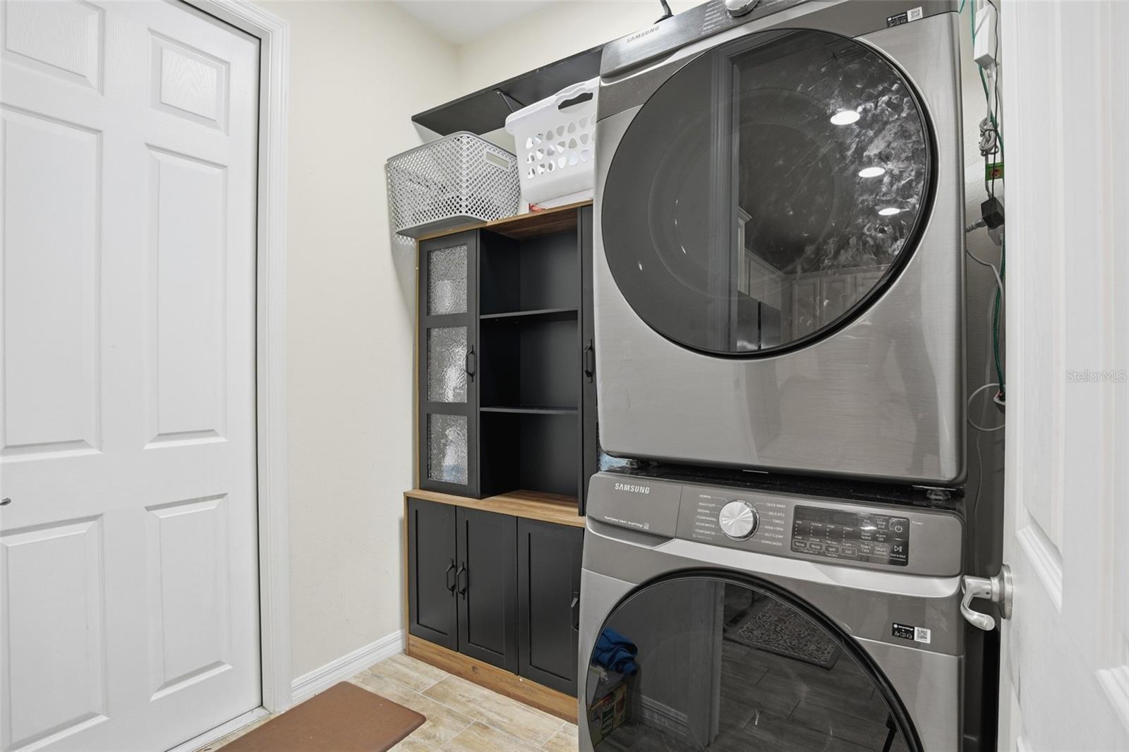 Image 39 of 48 For 2410 Waxwing Way