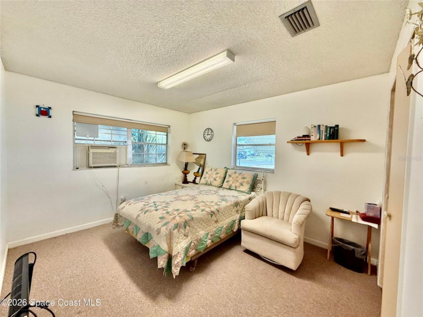 Image 19 of 39 For 121 Maplewood Drive