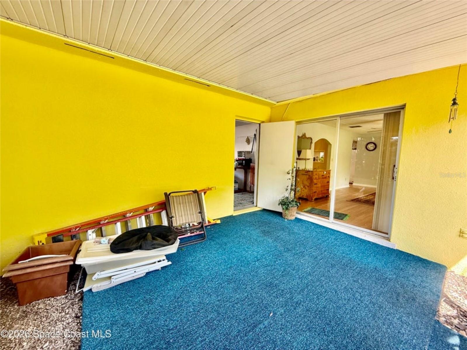 Image 31 of 39 For 121 Maplewood Drive