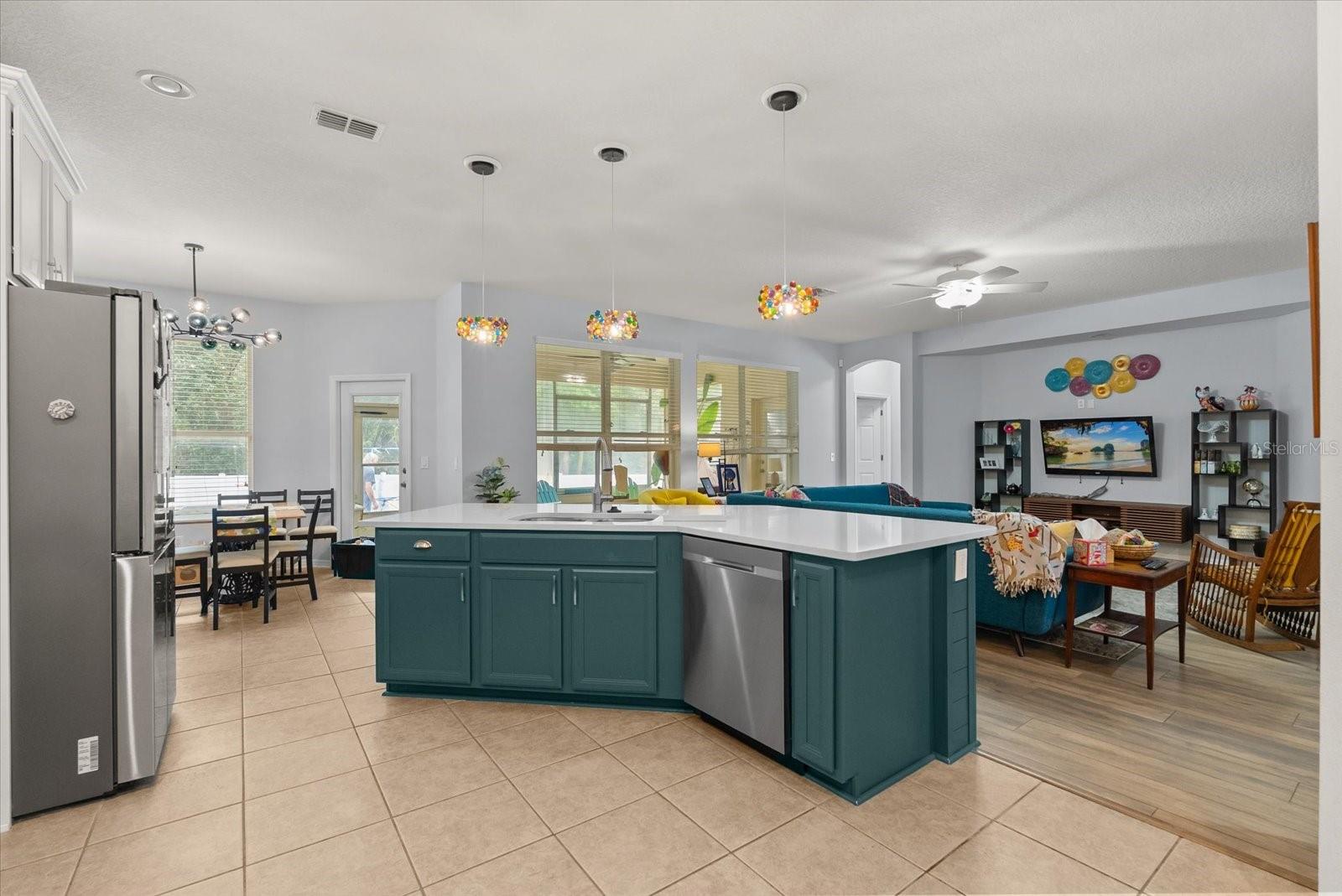 Image 15 of 56 For 2445 Pickford Circle