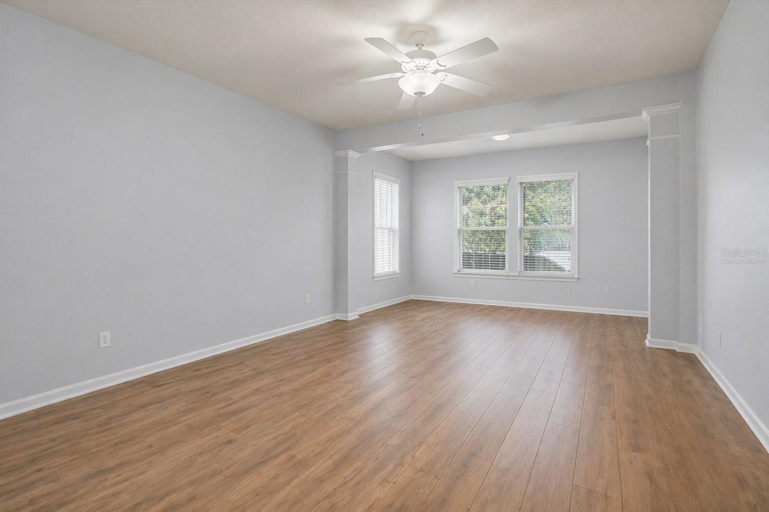 Image 22 of 56 For 2445 Pickford Circle