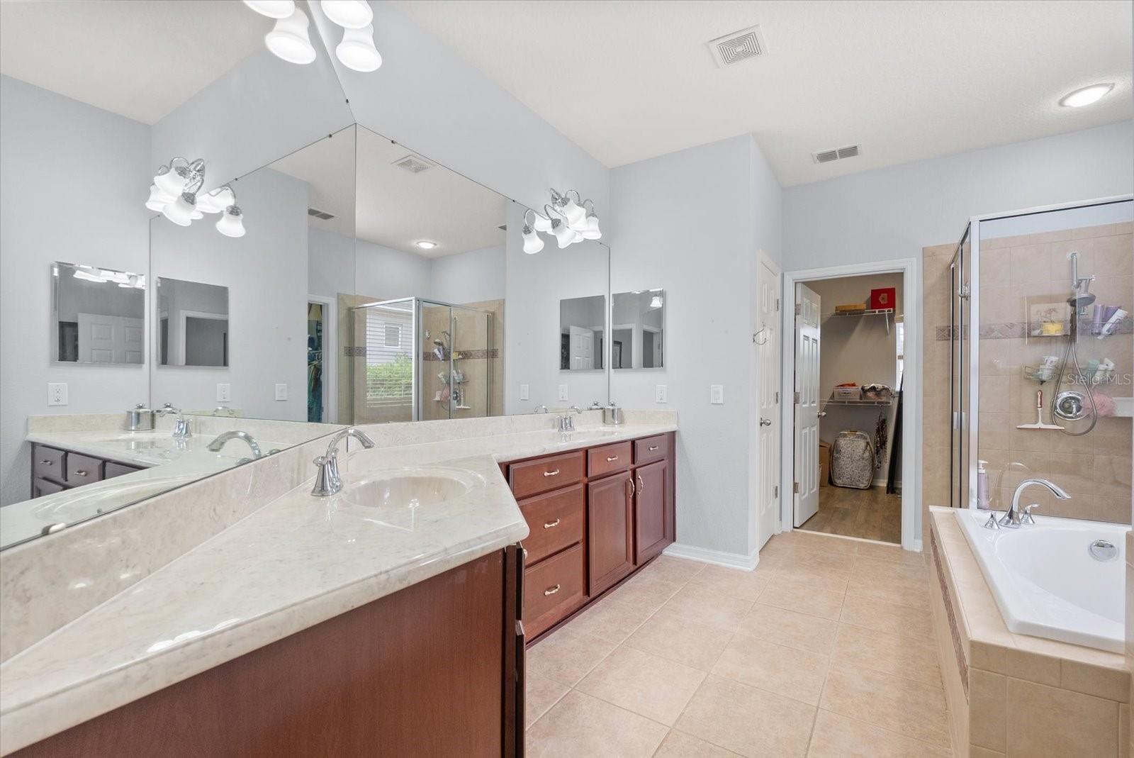 Image 25 of 56 For 2445 Pickford Circle