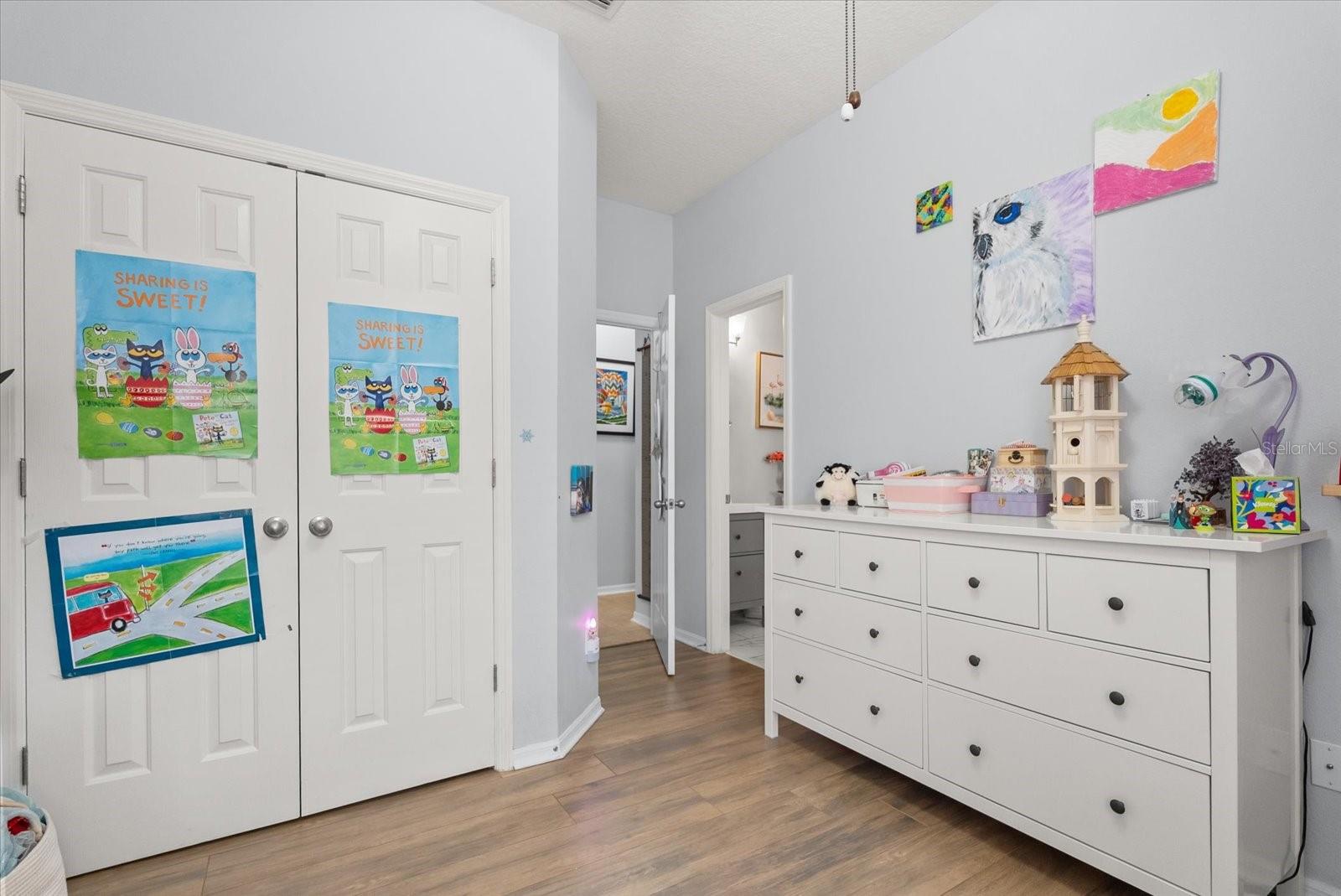 Image 29 of 56 For 2445 Pickford Circle