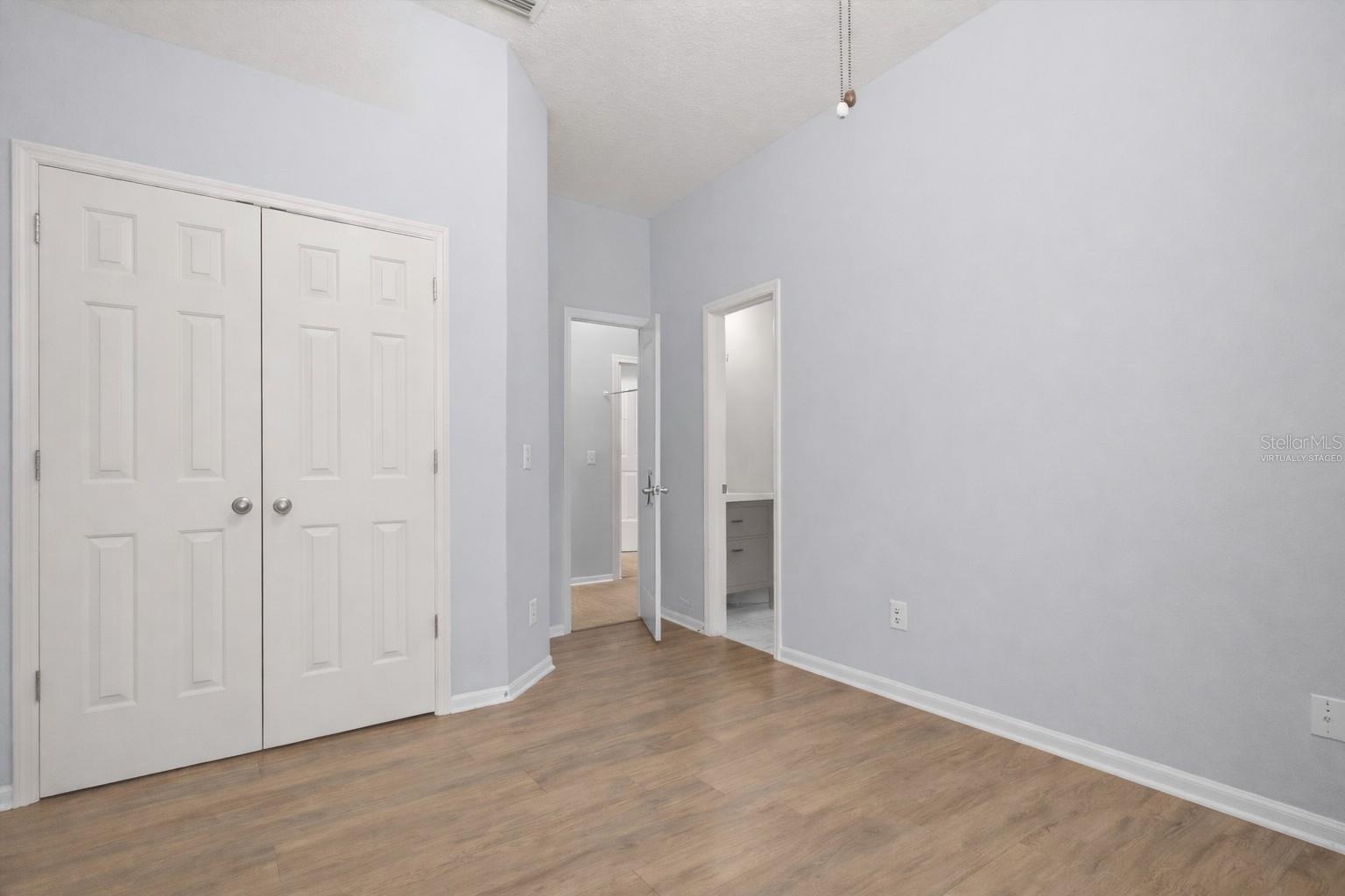 Image 30 of 56 For 2445 Pickford Circle