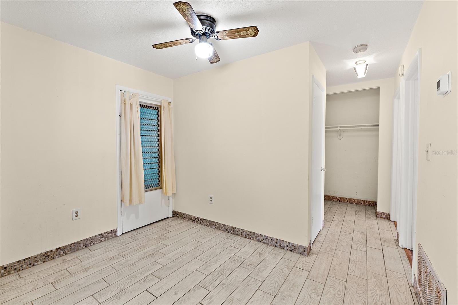 Image 13 of 28 For 311 Taylor Avenue G20