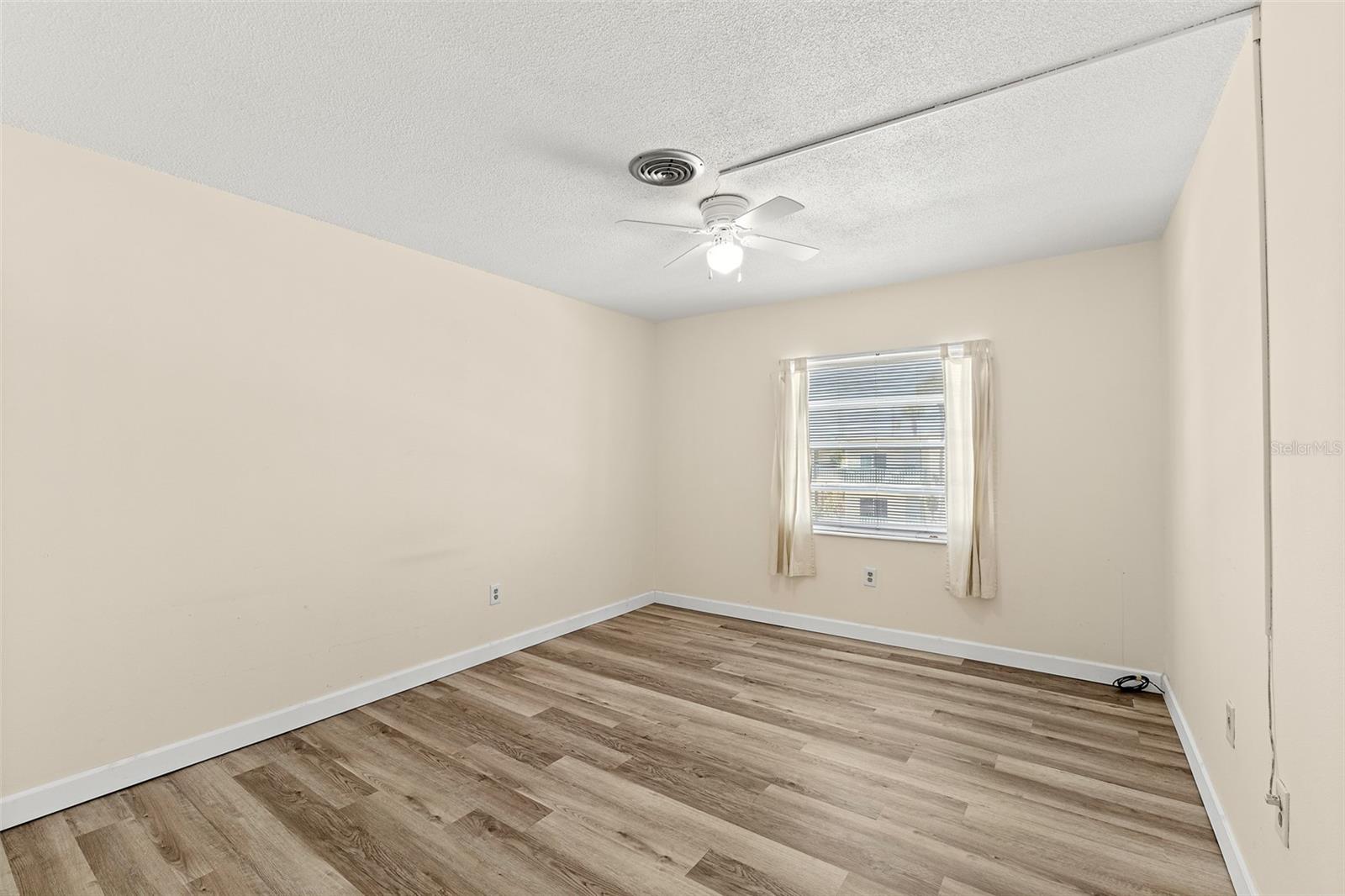 Image 15 of 28 For 311 Taylor Avenue G20