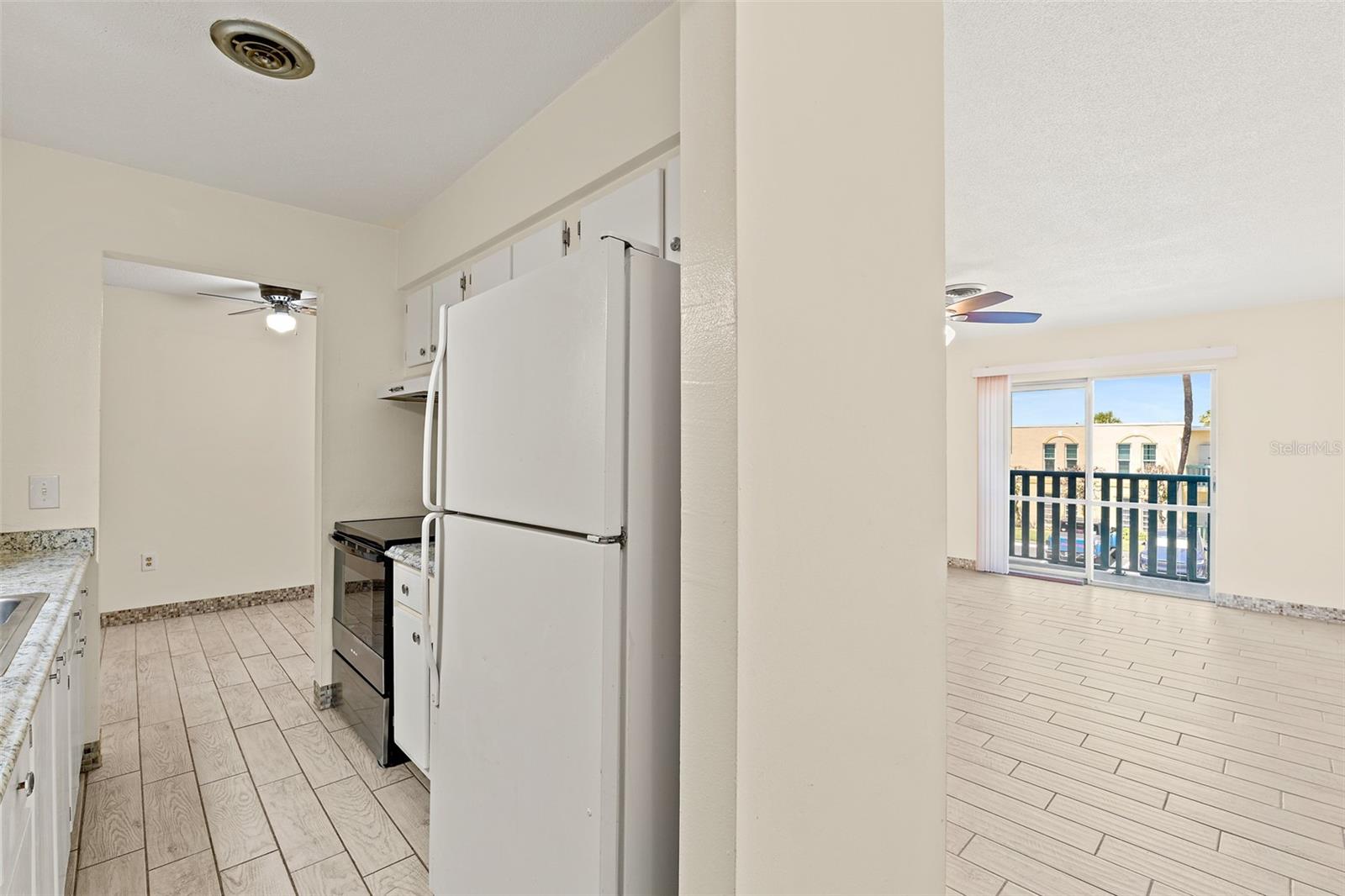 Image 4 of 28 For 311 Taylor Avenue G20