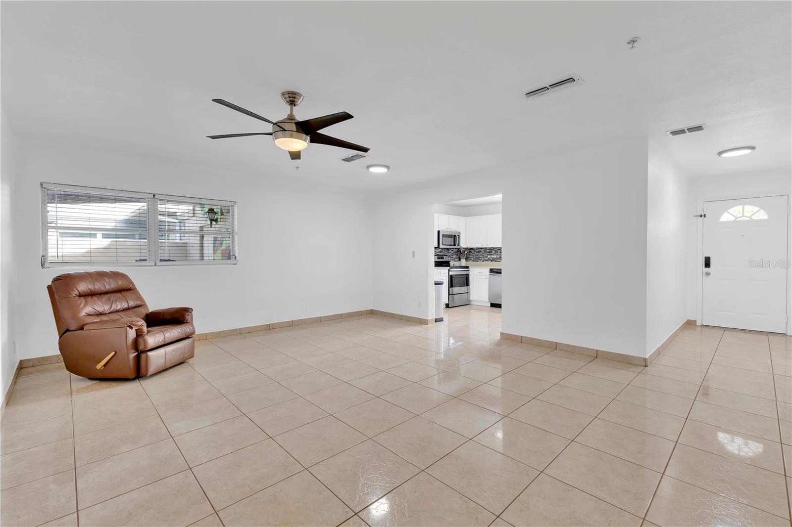 Image 4 of 23 For 8554 Wichita Place